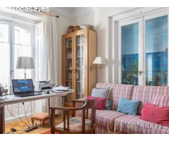 Elegante Piso en Pleno Barrio de Salamanca con Plaza de Garaje