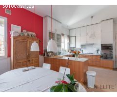 Elegante Piso en Pleno Barrio de Salamanca con Plaza de Garaje
