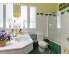 Elegante Piso en Pleno Barrio de Salamanca con Plaza de Garaje
