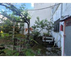 Casa en venta con dos viviendas independientes, terrazas y terreno con