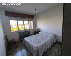 Casa en venta con dos viviendas independientes, terrazas y terreno con