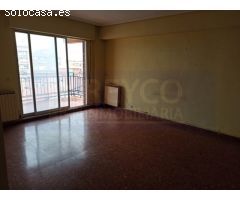 EN PLENO CASCO ANTIGUO DE NÁJERA, VIVIENDA DE 130M2 Y TOTALMENTE REFORMADO.