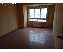EN PLENO CASCO ANTIGUO DE NÁJERA, VIVIENDA DE 130M2 Y TOTALMENTE REFORMADO.