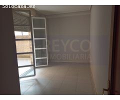 Piso para reformar en Cenicero