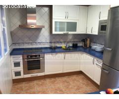 CHALET INDEPENDIENTE CON PISCINA EN ZONA LOS MANZANOS