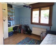 CHALET INDEPENDIENTE CON PISCINA EN ZONA LOS MANZANOS