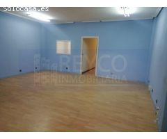 nave industrial en najera de 465.92m2