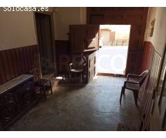nave industrial en najera de 465.92m2