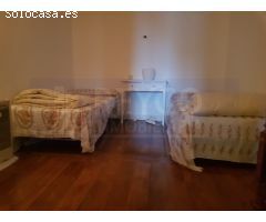 Piso de 125m2 y trastero en la plaza de la Paz para entrar a vivir.