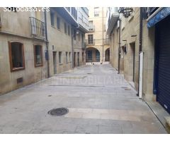 Piso de 125m2 y trastero en la plaza de la Paz para entrar a vivir.