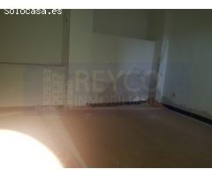 Edificio en plena herradura en Haro