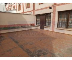 PISO EXTERIOR EN EL CENTRO