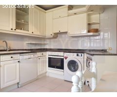 Chalet en venta en urbanización Aurora, oportunidad por precio.