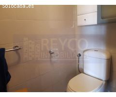 Chalet en venta en urbanización Aurora, oportunidad por precio.