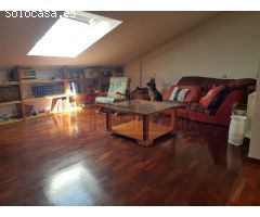 Chalet en venta en urbanización Aurora, oportunidad por precio.