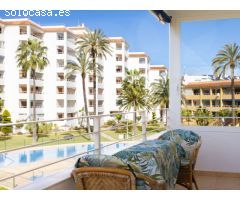 Fabuloso apartamento en la playa del Arenal en venta en Jávea