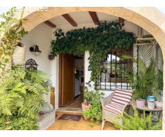 Casa adosada en venta junto al mar en Jávea que invita a sentirse bien.