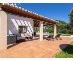 Villa moderna en venta cerca de la playa en Jávea