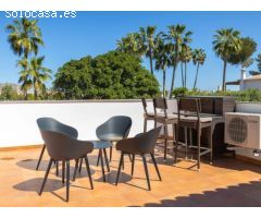 Villa moderna en venta cerca de la playa en Jávea