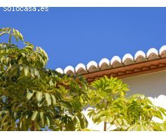 Villa moderna en venta cerca de la playa en Jávea