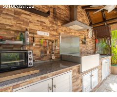 ¿Quieres comprar una villa cerca de la Playa del Arenal en Javea?