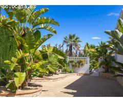 ¿Quieres comprar una villa cerca de la Playa del Arenal en Javea?