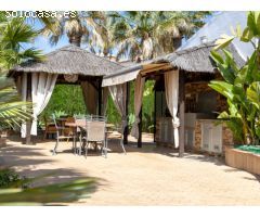 ¿Quieres comprar una villa cerca de la Playa del Arenal en Javea?