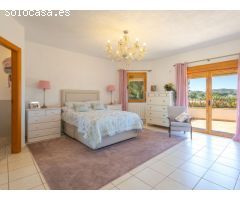 Se vende villa 3 en 1 de calidad con mucha privacidad
