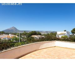 Se vende villa 3 en 1 de calidad con mucha privacidad