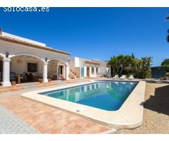 Se vende villa 3 en 1 de calidad con mucha privacidad
