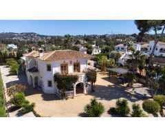 Se vende villa 3 en 1 de calidad con mucha privacidad