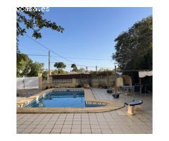 Villa con mucho potencial cerca de la Playa del Arenal