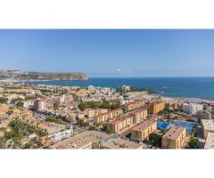 Plaza de parking y trastero en venta en Golden Beach, Javea
