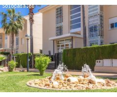 Plaza de parking y trastero en venta en Golden Beach, Javea