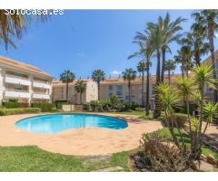 Plaza de parking y trastero en venta en Golden Beach, Javea