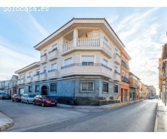 Imponente casa de pueblo a 30 minutos de la playa