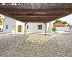 Chalet independiente de estilo ibicenco en Altea la Vella