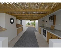 Chalet independiente de estilo ibicenco en Altea la Vella