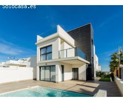 Descubre este precioso de nueva construcción de villa en San Miguel de Salinas