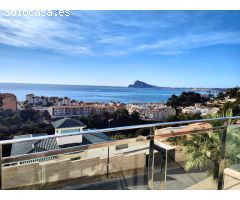 Apartamento en exclusiva ubicación, con vistas al mar en Mascarat, Altea