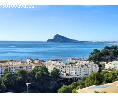 Apartamento en exclusiva ubicación, con vistas al mar en Mascarat, Altea