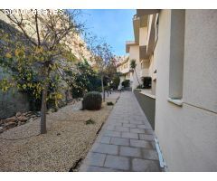 Apartamento en exclusiva ubicación, con vistas al mar en Mascarat, Altea