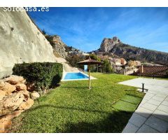 Apartamento en exclusiva ubicación, con vistas al mar en Mascarat, Altea