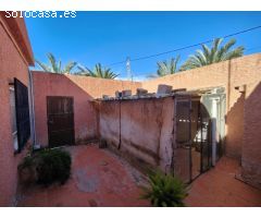 Amplia villa a reformar en torrellano, ELche