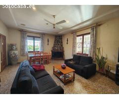 Amplia villa a reformar en torrellano, ELche