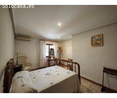 Amplia villa a reformar en torrellano, ELche