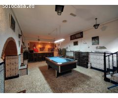 Amplia villa a reformar en torrellano, ELche