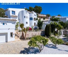 Villa de lujo con amplias vistas, en la sierra de Altea