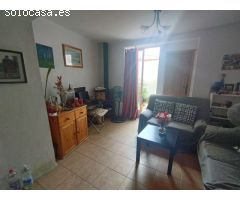Encantadora Casa de Dos Plantas con Vistas a las Montañas en Riogordo - ¡Gran