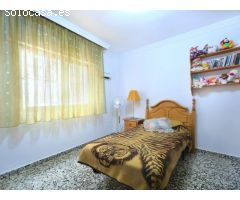 Casa Adosada de 4 Habitaciones